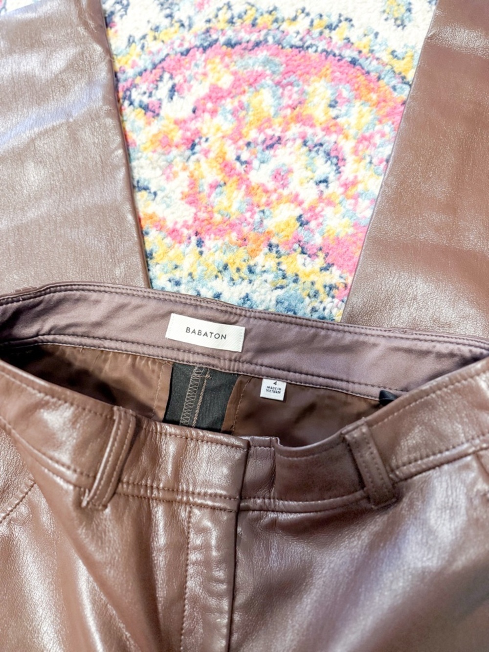 Aritzia Babaton Command vegan leather pants in coffee bean - Picture 11 of 12
